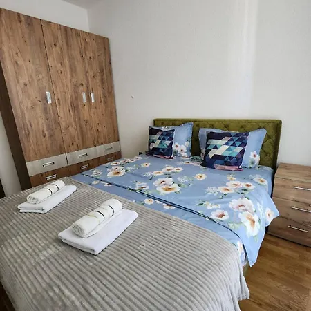 アパート Luxury Bulevar サラエヴォ